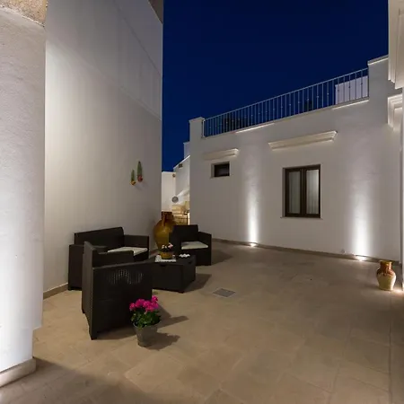 Bed & Breakfast Donna Fiora Antica Dimora Alliste