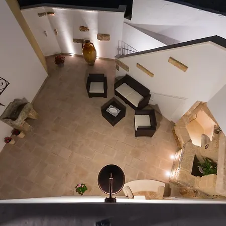 Donna Fiora Antica Dimora Bed & Breakfast Alliste