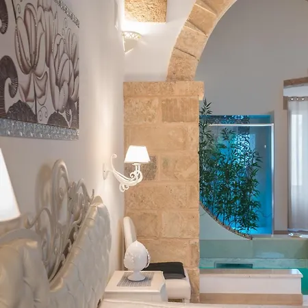 Donna Fiora Antica Dimora Bed & Breakfast 2*