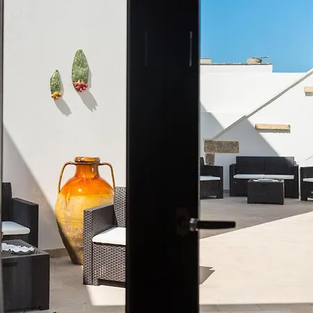 Bed & Breakfast Donna Fiora Antica Dimora 2*