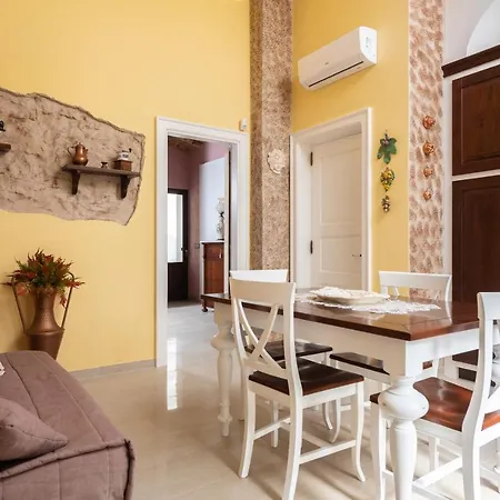 Bed & Breakfast Donna Fiora Antica Dimora